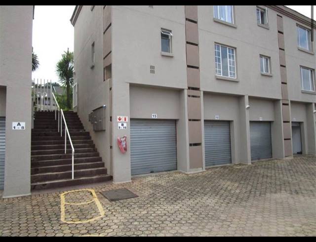 2 BEDROOM PROPERTY TO RENT IN ROODEKRANS